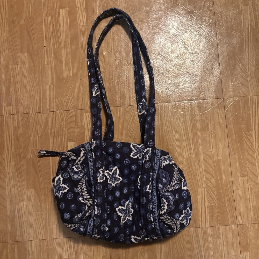 Vera Bradley “Teeny Paddy” Bag in Blue Coin 9 Inches Rare & Retired - Picture 4 of 6